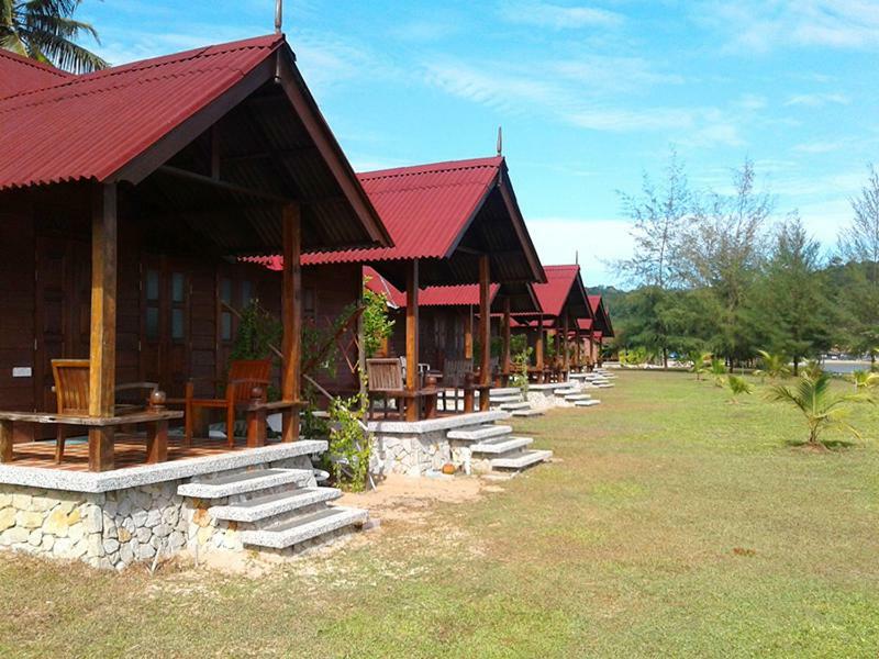 Villa De Fedelia Kuantan Bagian luar foto